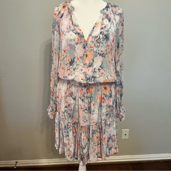 Velvet by Graham & Spencer Dresses & Skirts - Velvet by Graham & Spencer Watercolor Floral V-neck Mini Long Sleeve Dress Small